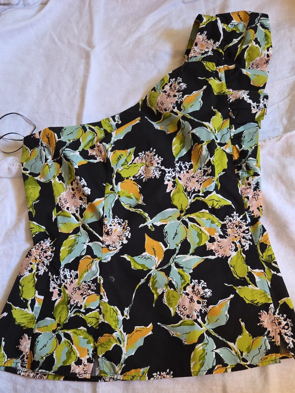 PAIGE Black Floral One-Shoulder Blouse with Green & Pink Leaves